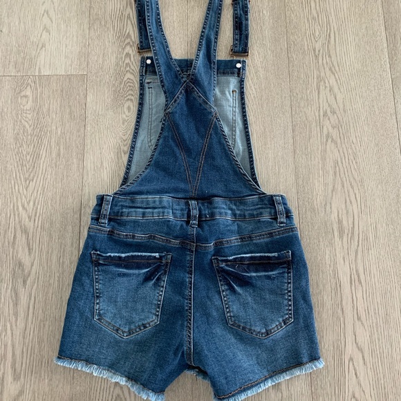 Ardene Short Overalls - Picture 2 of 2